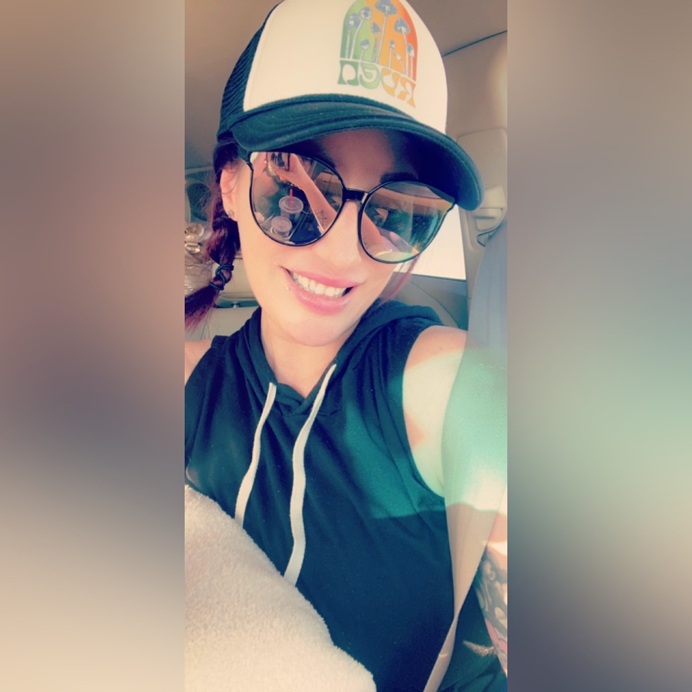 HI!!! 👋 - Picture 7 of 10